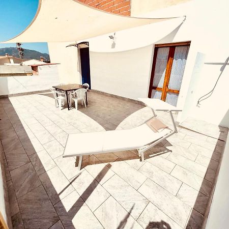 Sa Domu Zara - Ampia Casa Con Terrazzo Βίλα Pula Εξωτερικό φωτογραφία