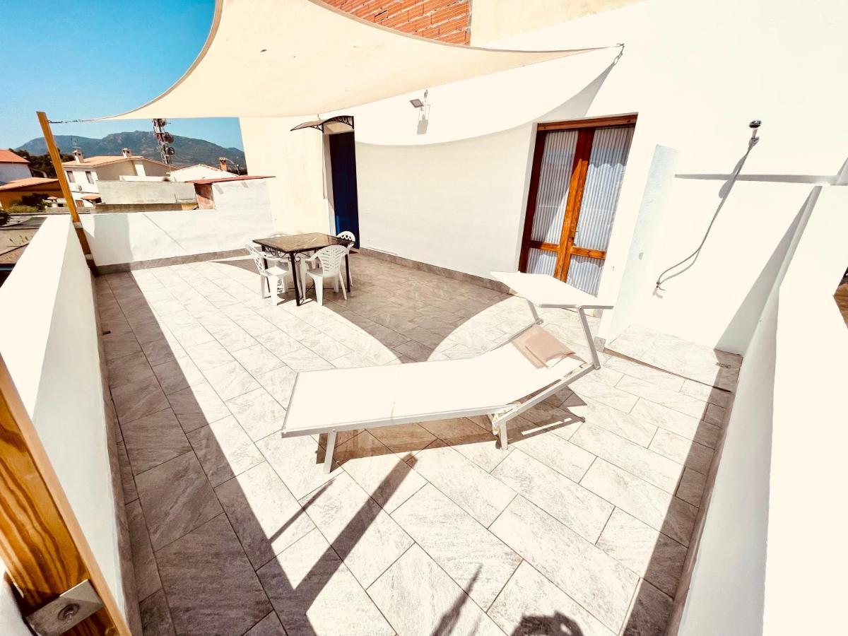 Sa Domu Zara - Ampia Casa Con Terrazzo Βίλα Pula Εξωτερικό φωτογραφία